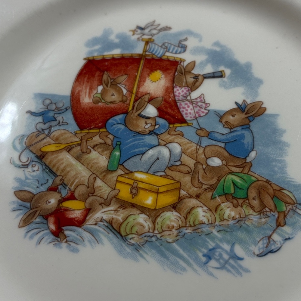 Whimsical Vintage Royal Doulton Bunnykins 3-Piece Bone China Set Easter Bunny - Picture 8 of 15